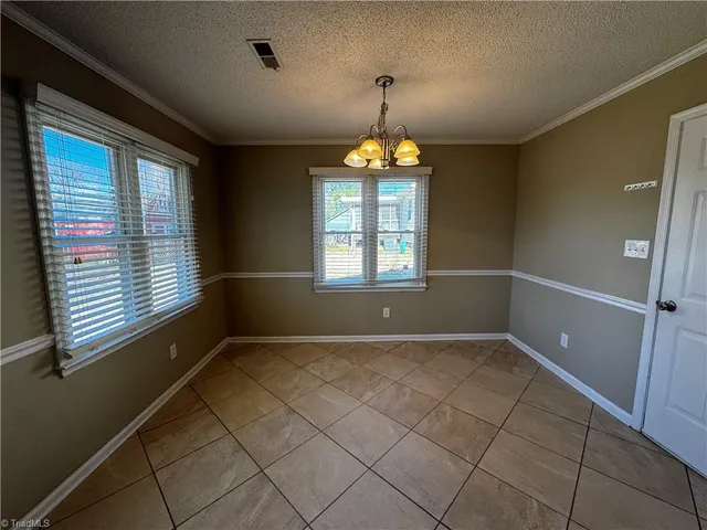 $1,695 | 336 Cheltenham Drive, Winston-Salem, NC 27103