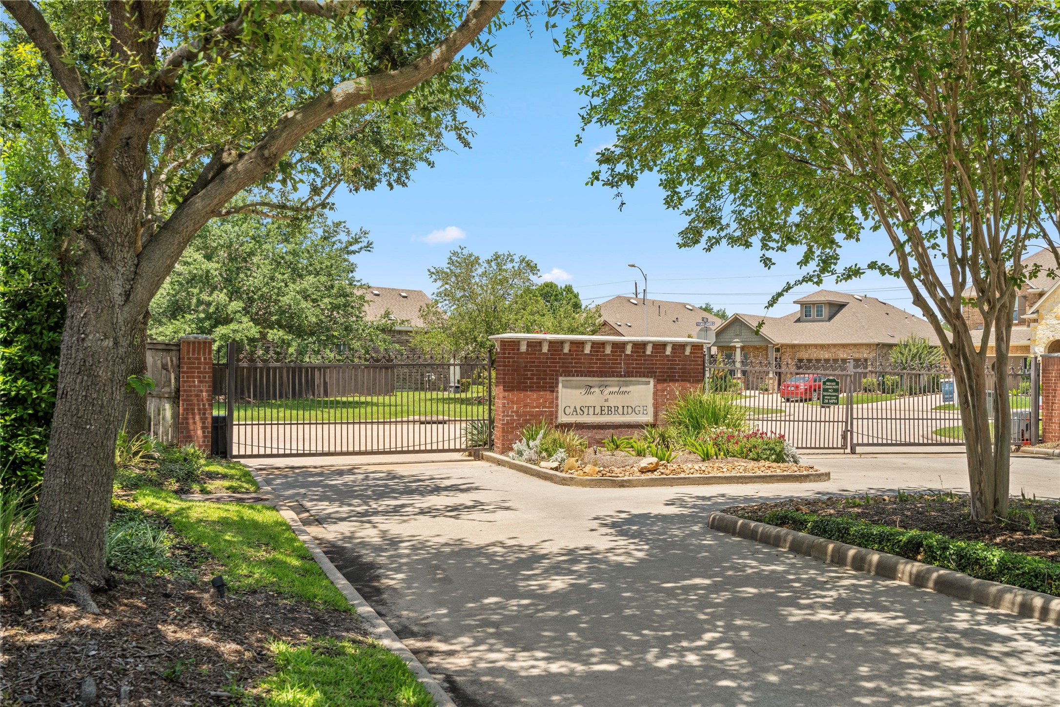 143 Castlegate Lane Houston, TX 77065 - Photo 29 of 33 A private, gated community with easy access to shopping, dining and the Jersey Meadow Golf Course.