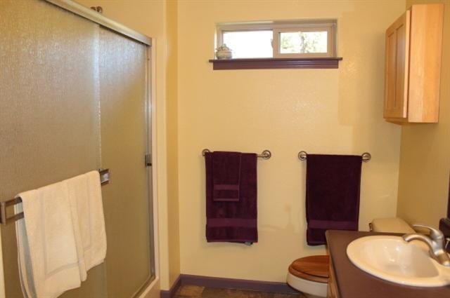 9886 Kestrel Road Klamath Falls, OR 97601 - Photo 11 of 22 Additional Photo