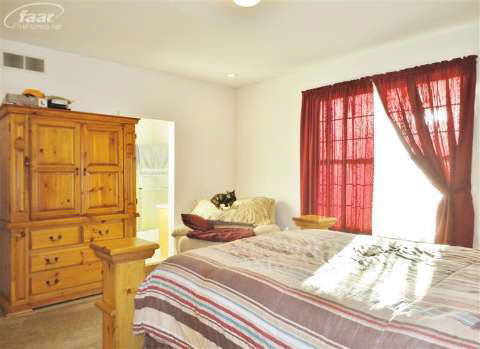 1449 North Oak Road Davison, MI 48423 - Photo 14 of 28 20375745-13.JPG