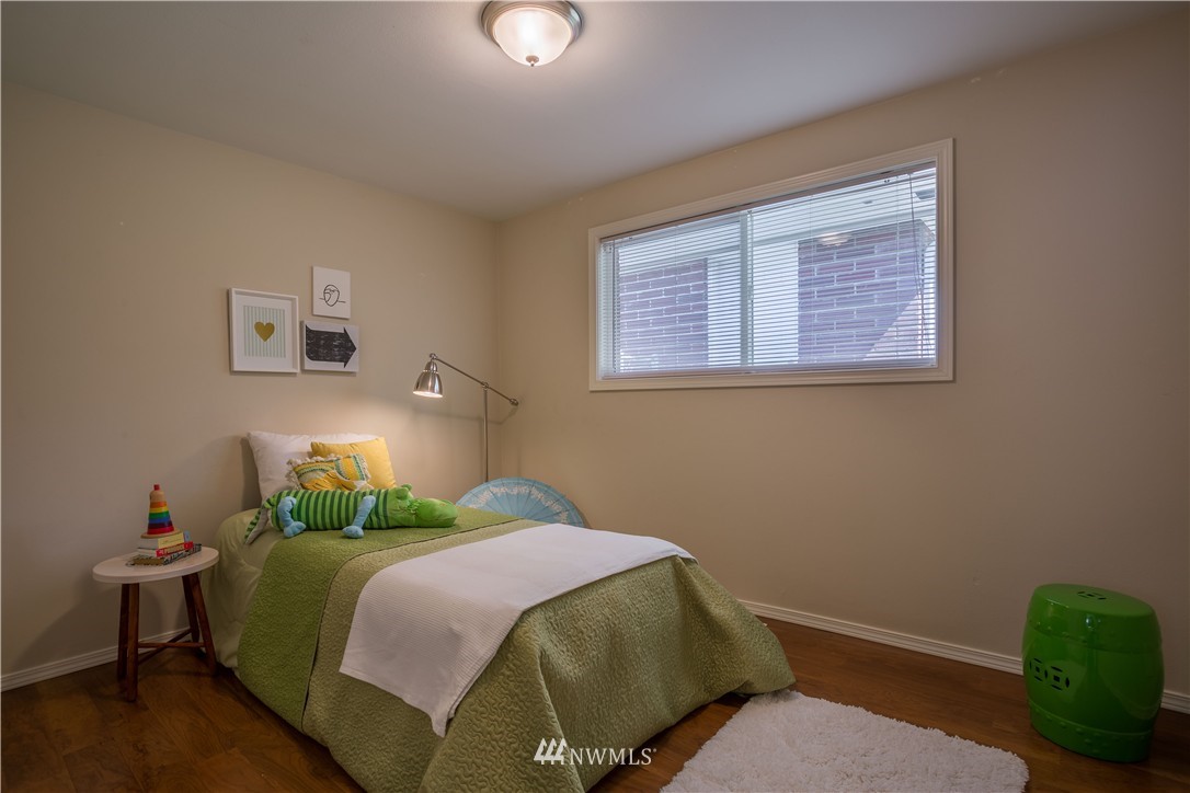 1000 Aberdeen Avenue Northeast Renton, WA 98056 - Photo 11 of 15 Gallery Image 11