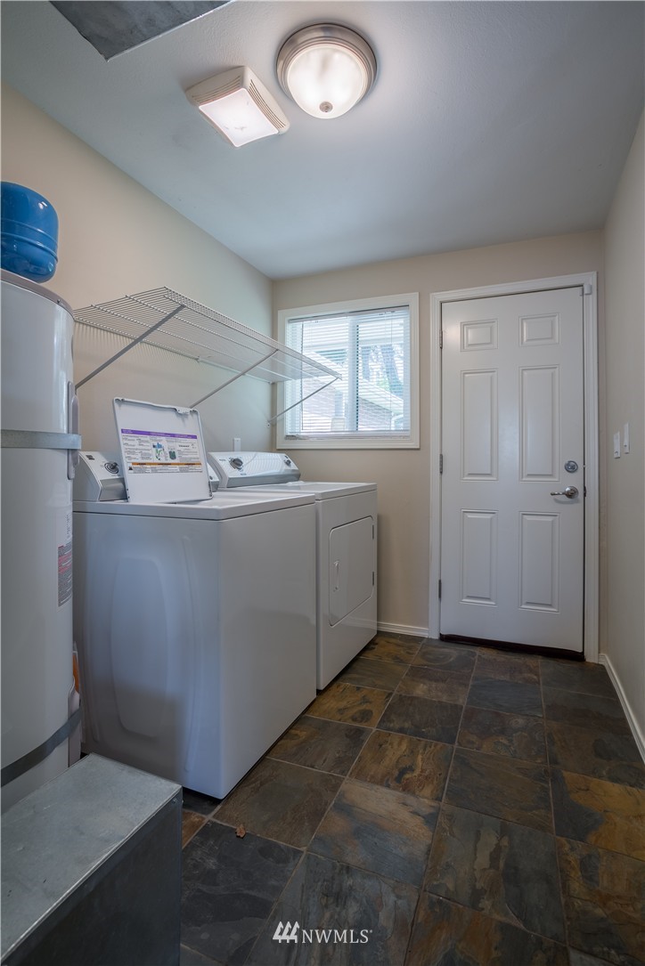 1000 Aberdeen Avenue Northeast Renton, WA 98056 - Photo 12 of 15 Gallery Image 12