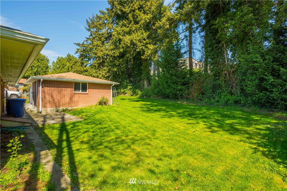 1000 Aberdeen Avenue Northeast Renton, WA 98056 - Photo 14 of 15 Gallery Image 14