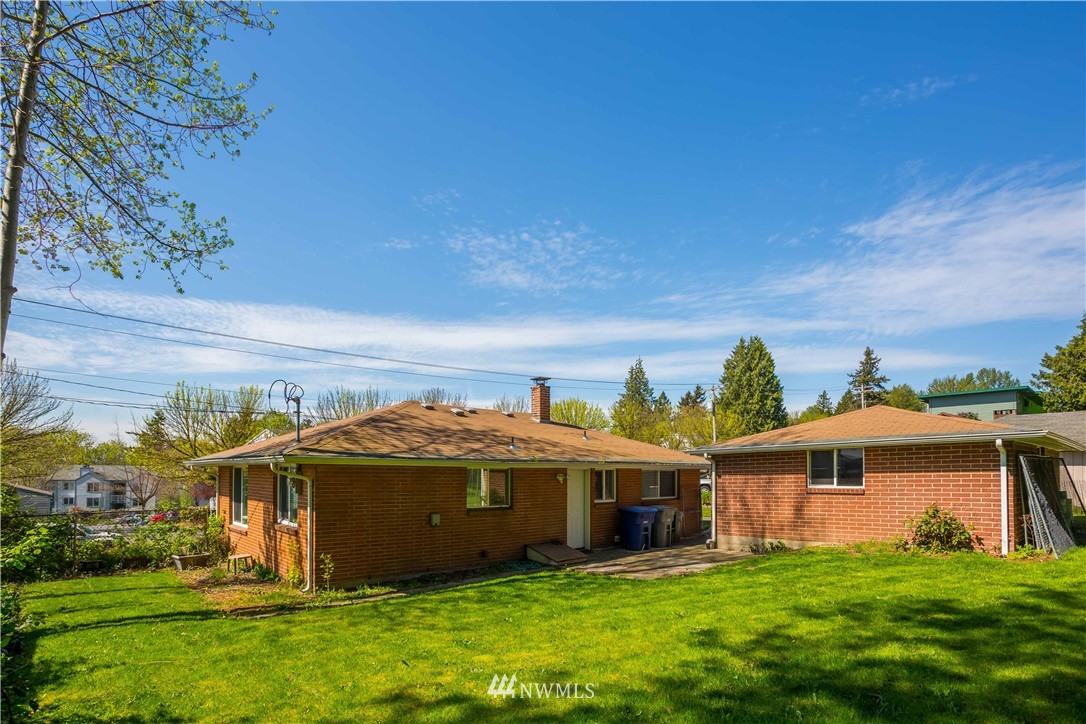1000 Aberdeen Avenue Northeast Renton, WA 98056 - Photo 15 of 15 Gallery Image 15