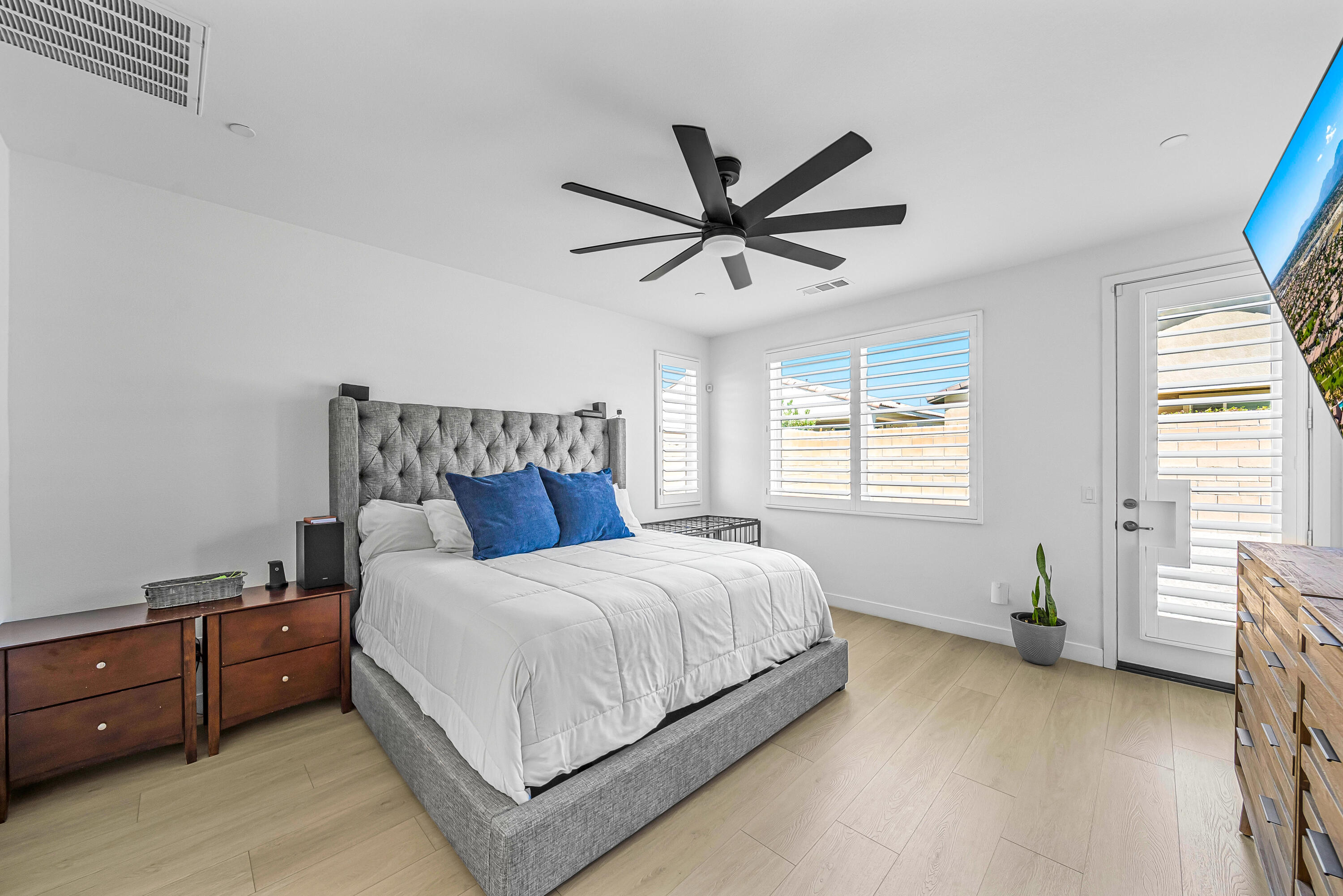82188 Verdi Road Indio, CA 92203 - Photo 24 of 43 Primary bedroom