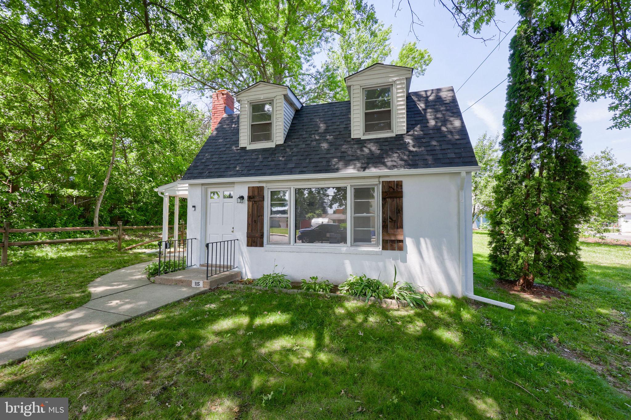 115 Cooper Street Manchester, PA 17345 - Photo 3 of 19