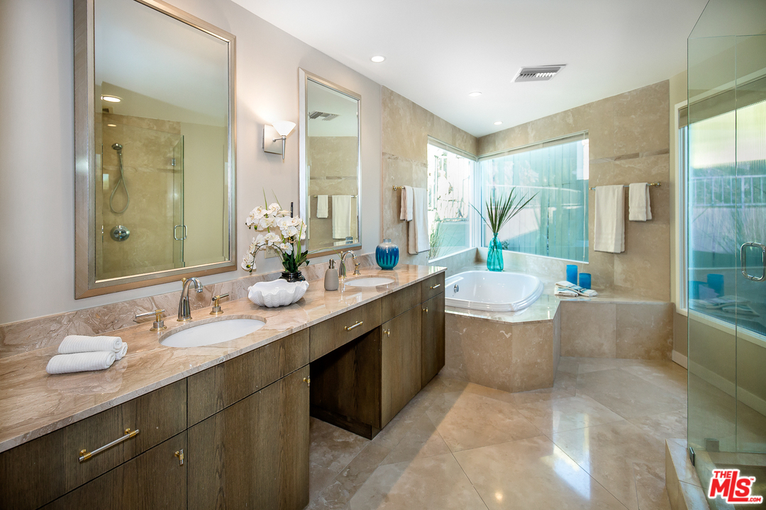 1840 Deermont Road Glendale, CA 91207 - Photo 25 of 32