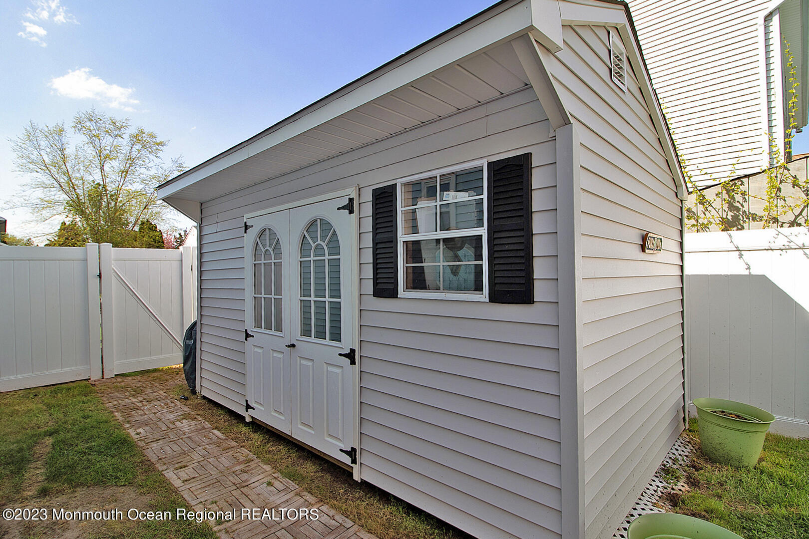 54 Davids Lane Howell, NJ 07731 - Photo 45 of 45 a view of a house with backyard and sitting area