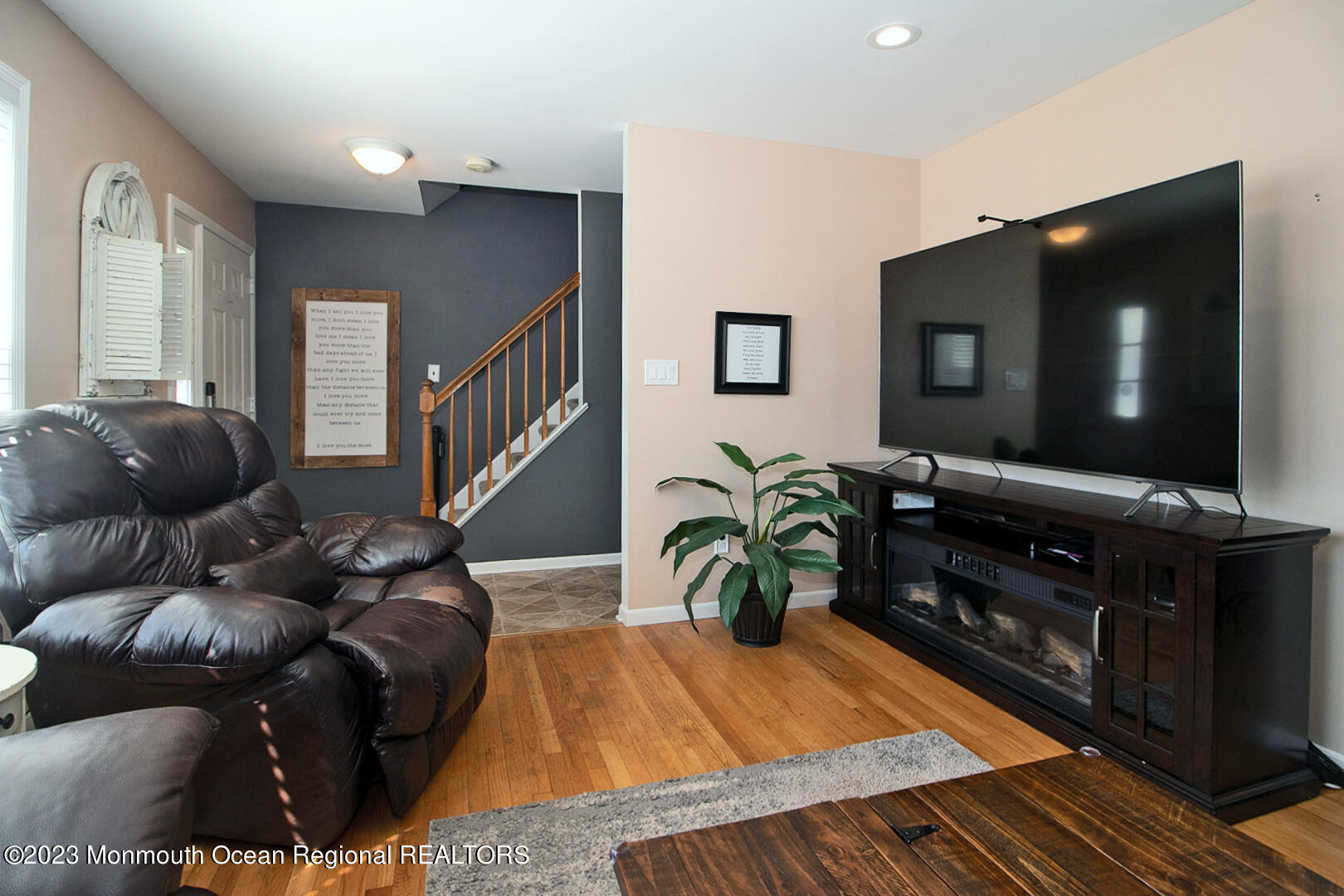 54 Davids Lane Howell, NJ 07731 - Photo 8 of 45 IMG_0035 copy