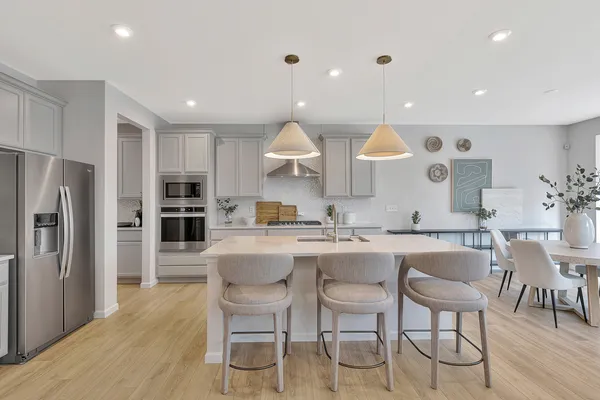 $676,243 | 12486 Killarney Drive, Lemont, IL 60439