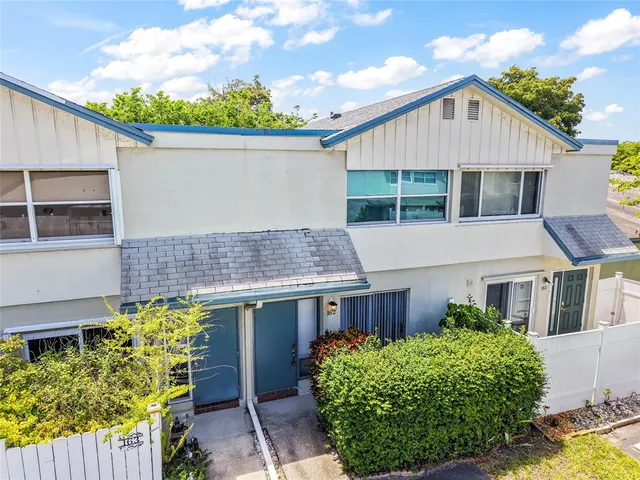 $1,900 | 3001 Northwest 4th Terrace, Unit 162, Pompano Beach, FL 33064