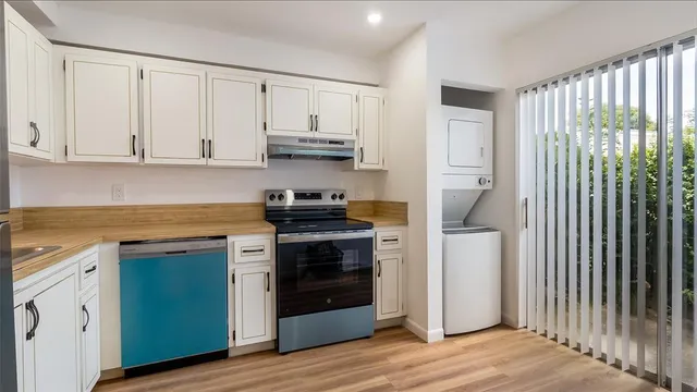 $1,900 | 3001 Northwest 4th Terrace, Unit 162, Pompano Beach, FL 33064