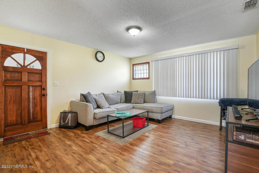 11418 Emuness Road Jacksonville, FL 32218 - Photo 2 of 20 emuness 2 2