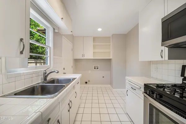 $2,495 | 499 North Oakland Avenue, Pasadena, CA 91101
