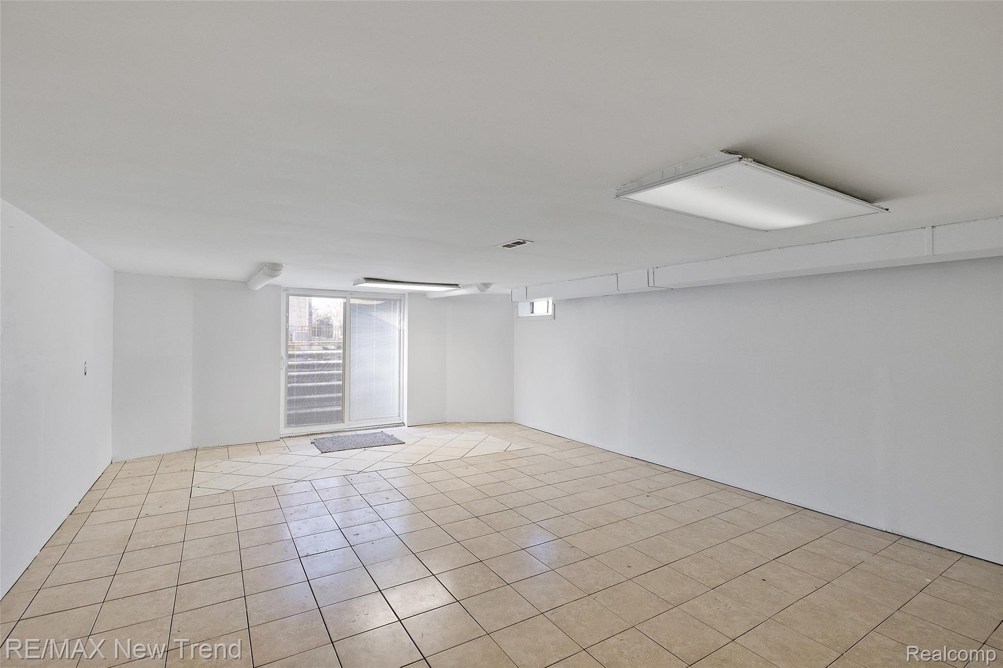 4797 Rambling Drive Troy, MI 48098 - Photo 49 of 59 4797 Rambling Dr-62.jpg