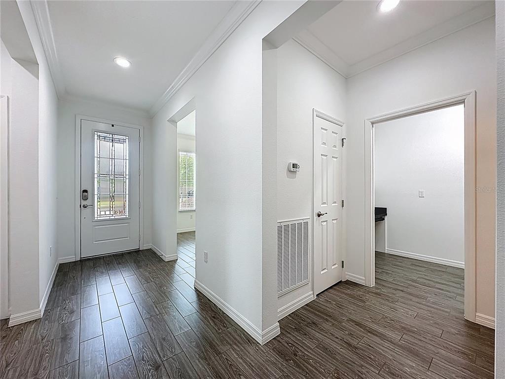 178 Silver Maple Road Groveland, FL 34736 - Photo 3 of 72 Gallery Image 3