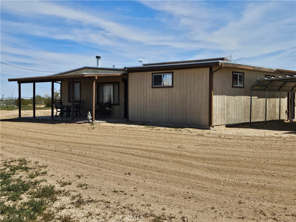 5566 Oleta Road Johnson Valley, CA 92285 - Photo 4 of 48 a view of a backyard