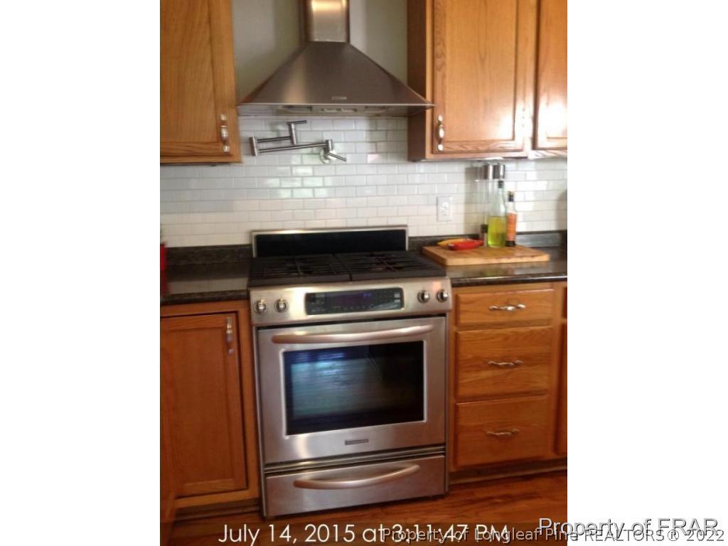 6911 Phillipi Church Road Raeford, NC 28376 - Photo 8 of 32 Gallery Image 8