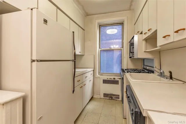 $299,900 | 76-12 35th Avenue, Unit 1B | Jackson Heights