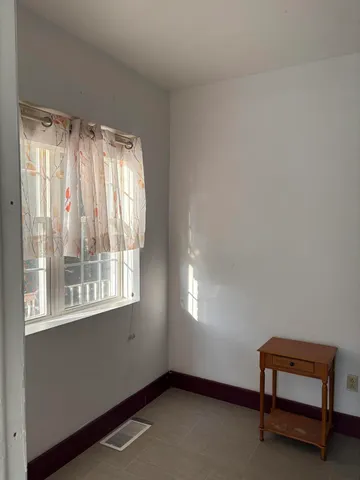 $145,900 | 694 Colfax Avenue, Benton Harbor, MI 49022