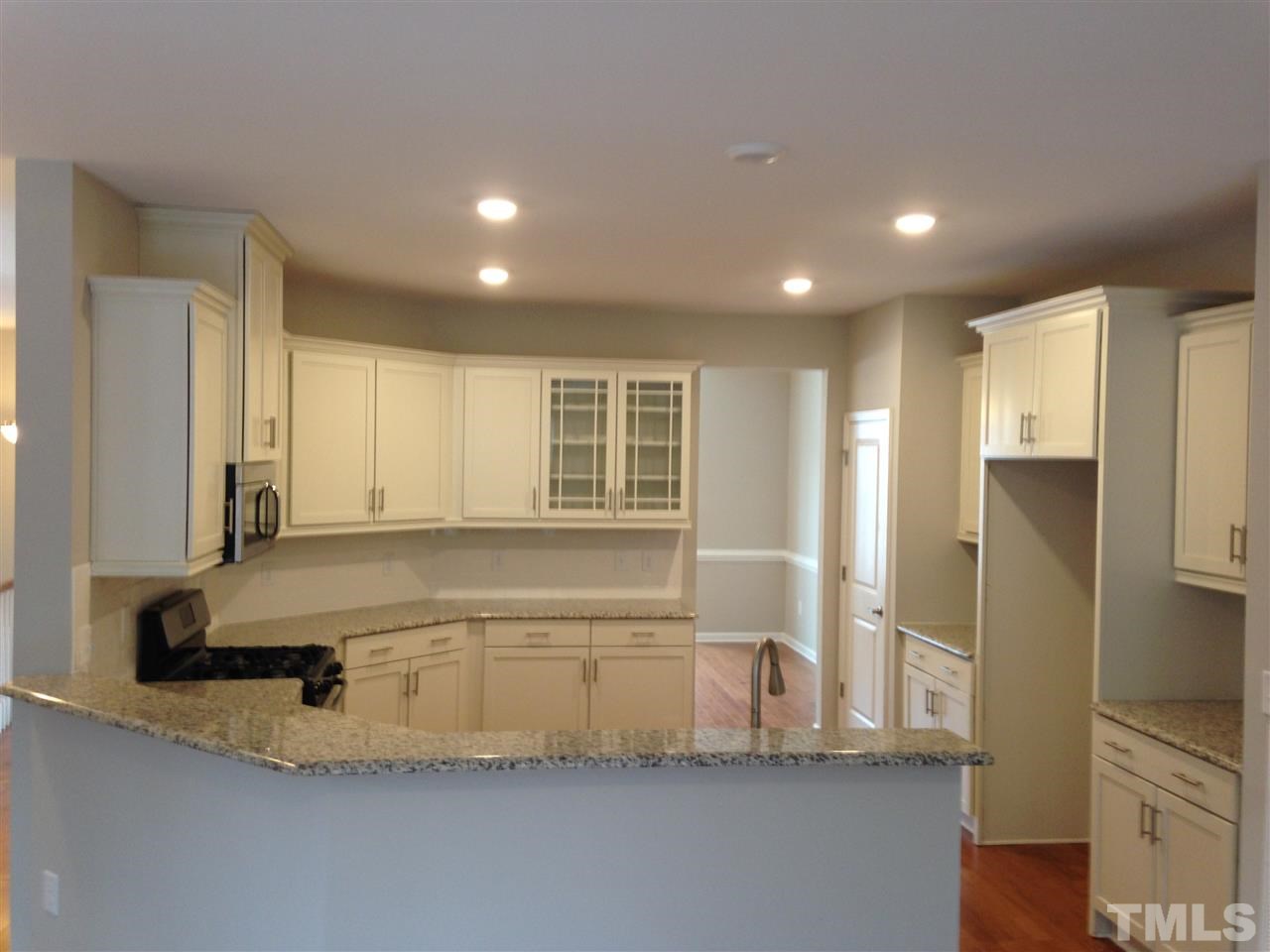 702 Edgewater Ridge Court Apex, NC 27523 - Photo 3 of 21 Gallery Image 3
