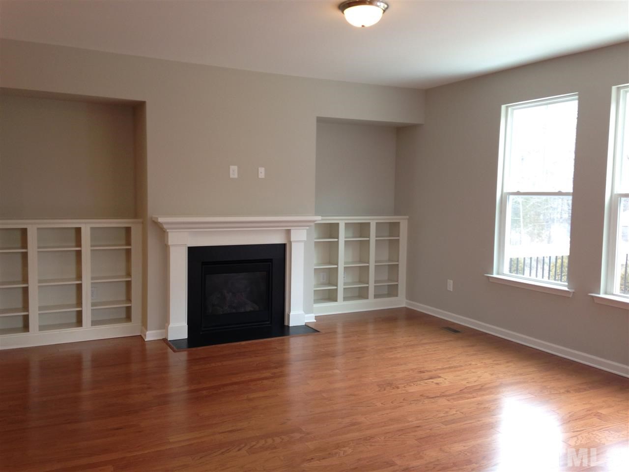 702 Edgewater Ridge Court Apex, NC 27523 - Photo 7 of 21 Gallery Image 7