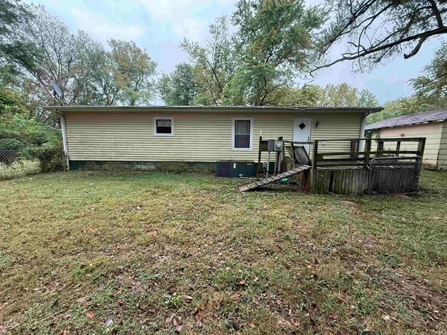 $105,000 | 1801 South 69th Hwy Mount, Mount Vernon, IN 47620