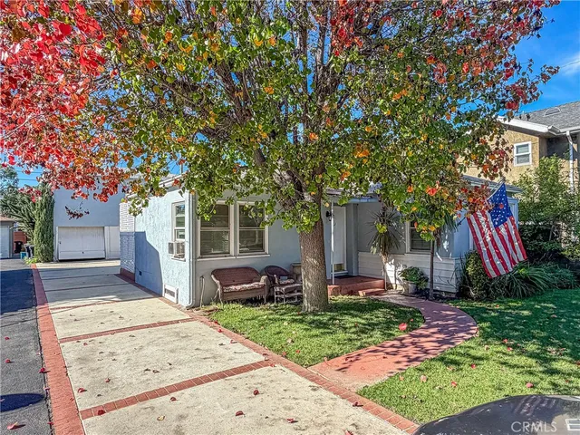 $1,199,000 | 121 North Myers Street, Burbank, CA 91506
