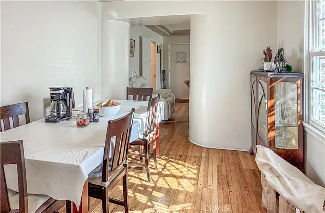 $1,199,000 | 121 North Myers Street, Burbank, CA 91506