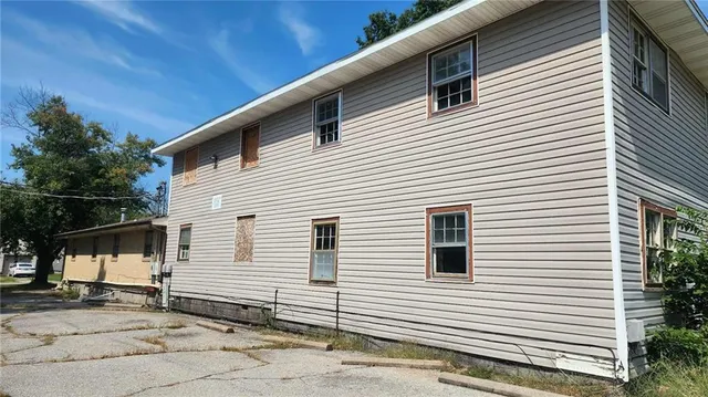 $350,000 | 1910 South Joplin Street, Pittsburg, KS 66762