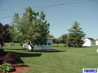 14007 Barkley Road Hoagland, IN 46745 - Photo 5 of 12
