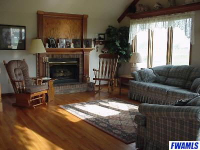 14007 Barkley Road Hoagland, IN 46745 - Photo 6 of 12