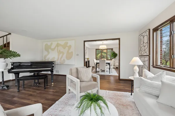 $1,150,000 | 21839 Cambridge Drive, Kildeer, IL 60047