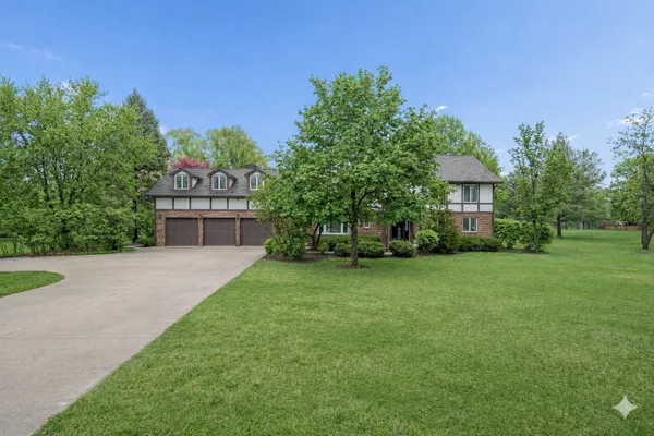 $1,150,000 | 21839 Cambridge Drive, Kildeer, IL 60047