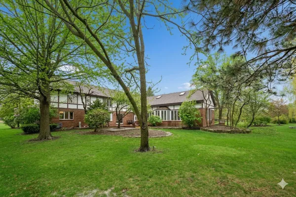 $1,150,000 | 21839 Cambridge Drive, Kildeer, IL 60047