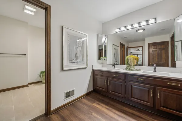 $1,150,000 | 21839 Cambridge Drive, Kildeer, IL 60047