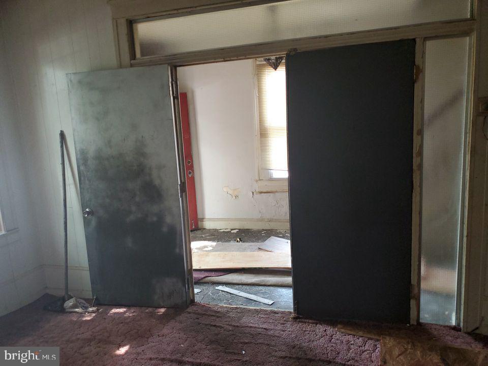 1543 Appleton Street Baltimore, MD 21217 - Photo 19 of 72