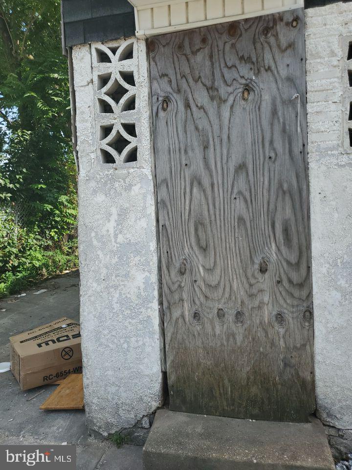 1543 Appleton Street Baltimore, MD 21217 - Photo 4 of 72