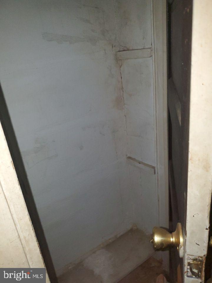 1543 Appleton Street Baltimore, MD 21217 - Photo 37 of 72