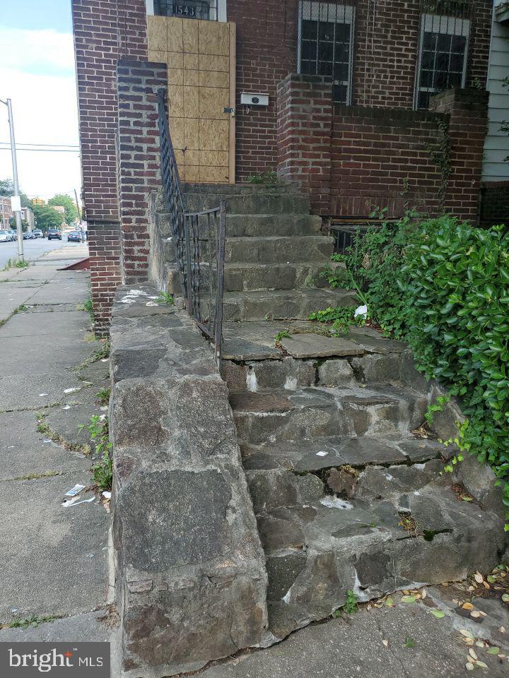 1543 Appleton Street Baltimore, MD 21217 - Photo 10 of 72