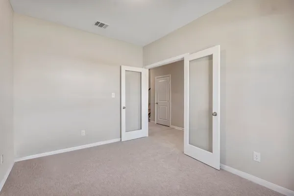 $2,595 | 113 Copper Lily Drive, Liberty Hill, TX 78642