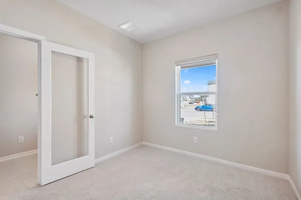 $2,595 | 113 Copper Lily Drive, Liberty Hill, TX 78642