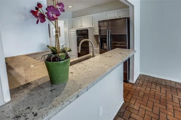 $2,700 | 7758 Dentcrest Drive, Dallas, TX 75254