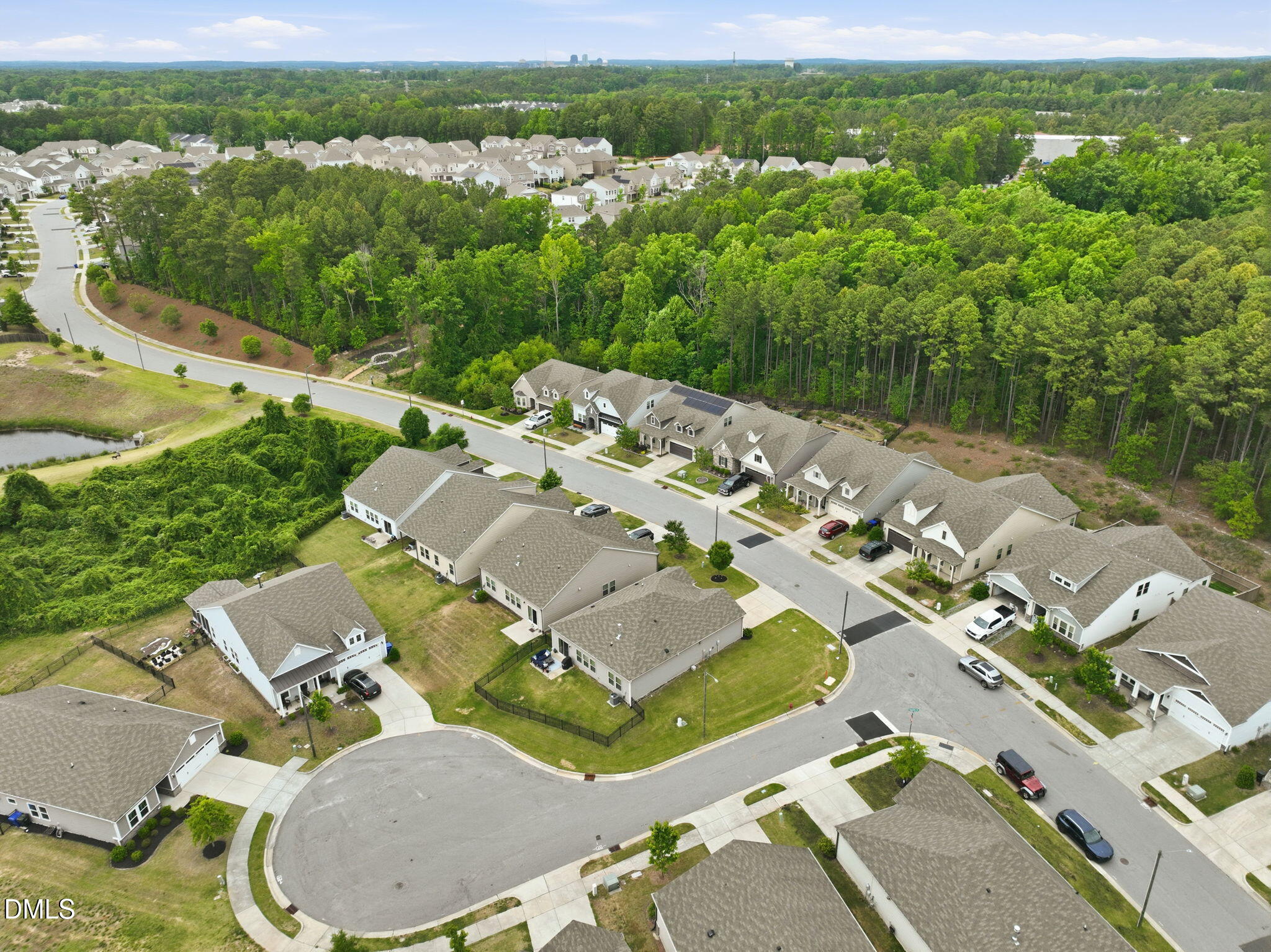 1134 Lippincott Road Durham, NC 27703 - Photo 23 of 28 16-web-or-mls-DJI_0503