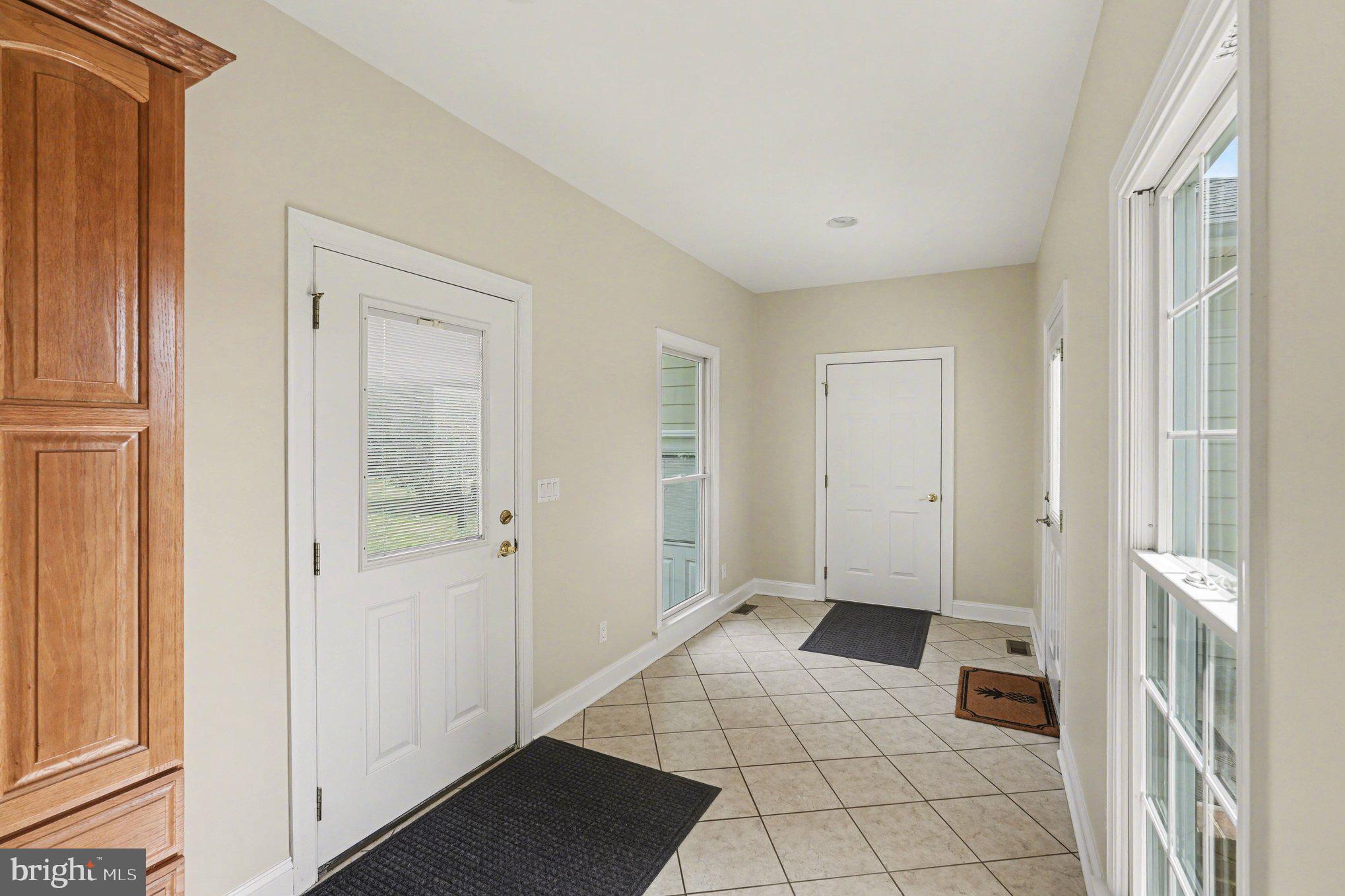 16186 Bundock Road King George, VA 22485 - Photo 57 of 82 Welcoming entryway with natural light.