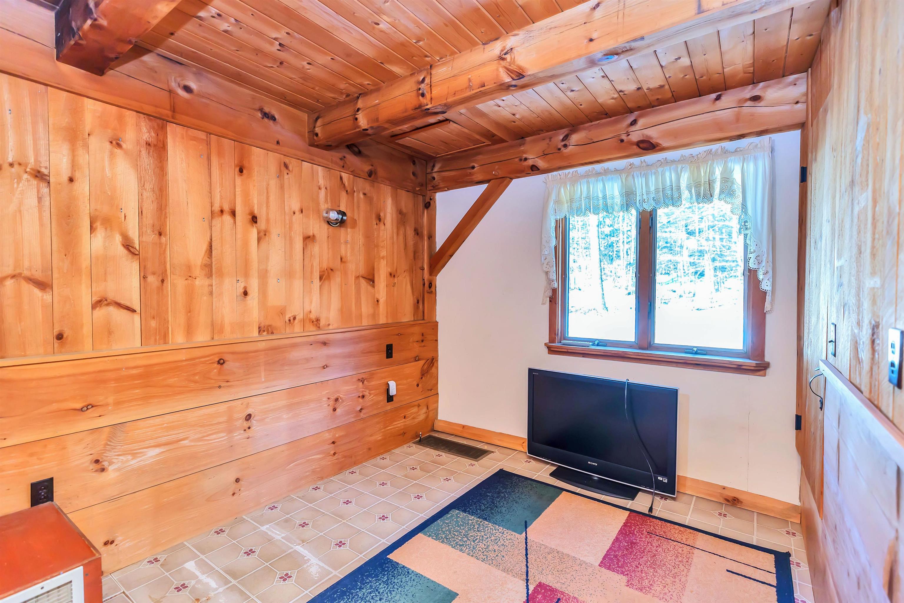 24 Champagne Road Francestown, NH 03043 - Photo 14 of 28 Gallery Image 14