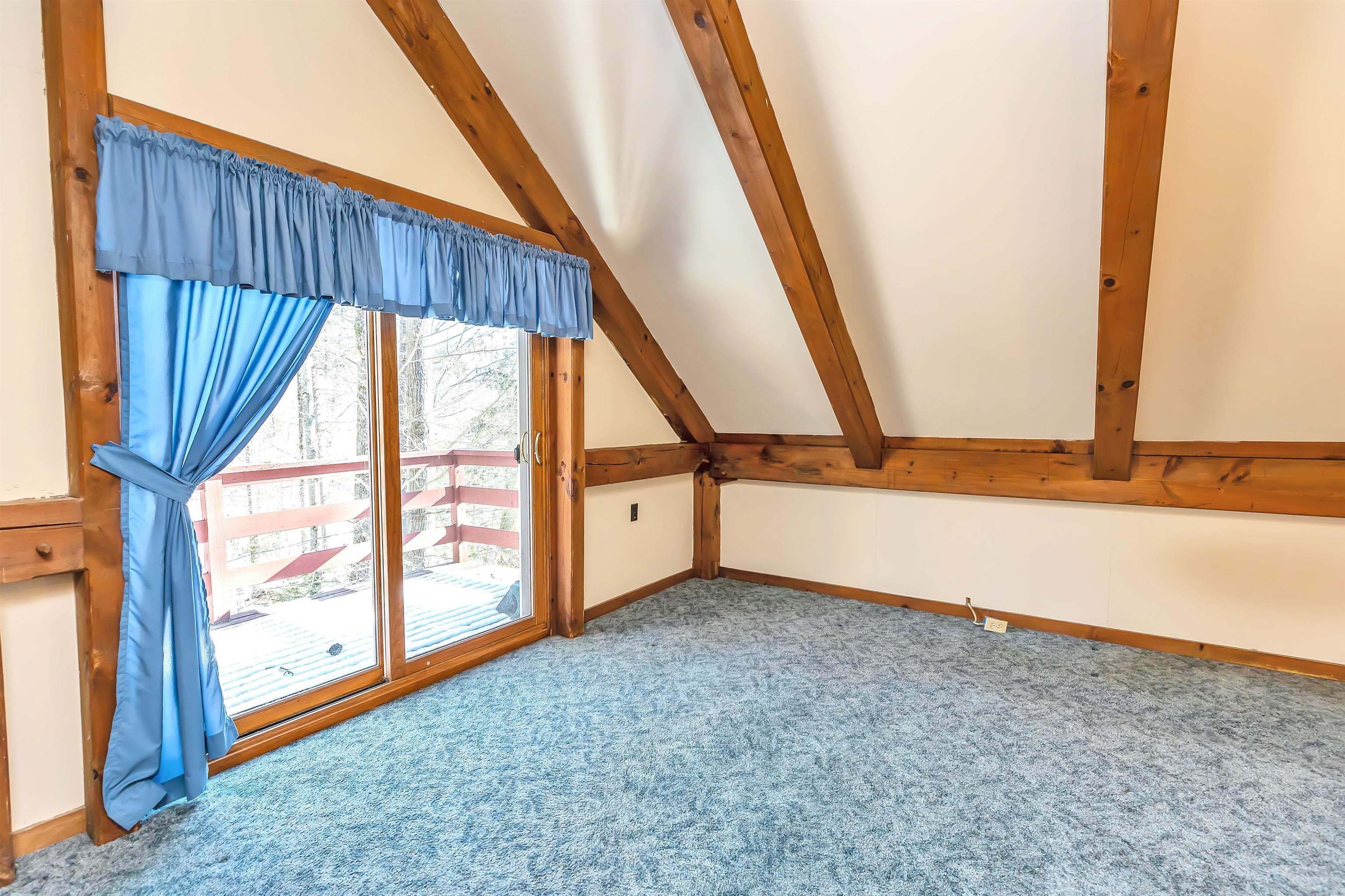 24 Champagne Road Francestown, NH 03043 - Photo 10 of 28 Gallery Image 10
