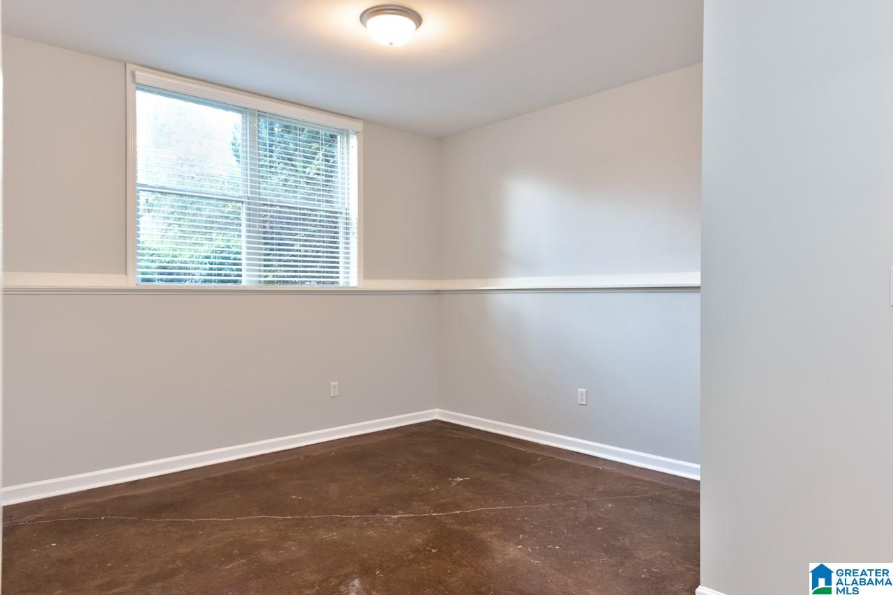 1031 Lake View Lane Calera, AL 35040 - Photo 33 of 43