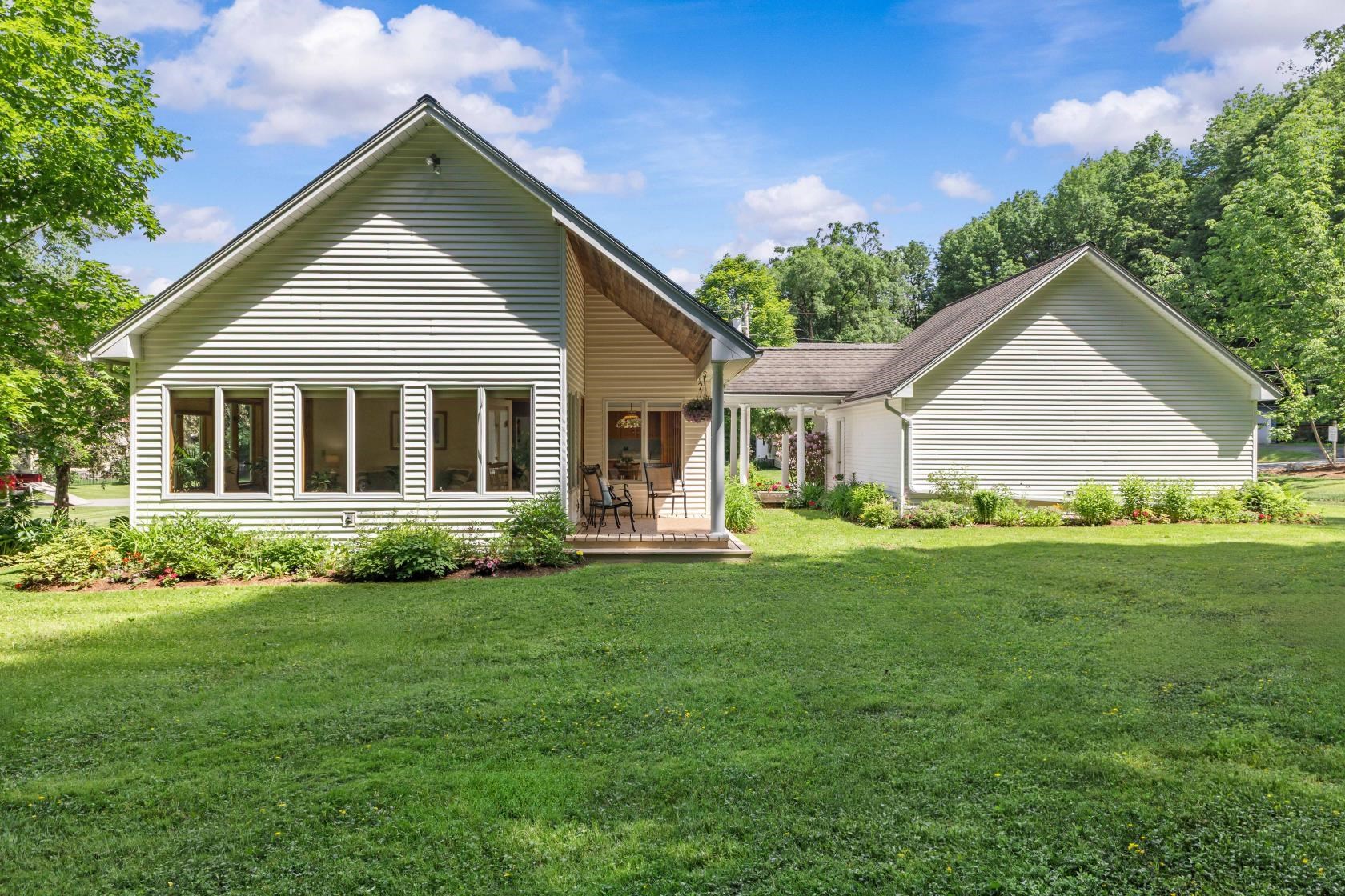 96 Sunset Street Stowe, VT 05672 - Photo 8 of 50