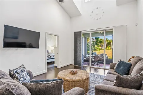 $399,000 | 1634 Baseline Lane, Vero Beach, FL 32967